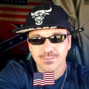 Meet your Posher, Bobby